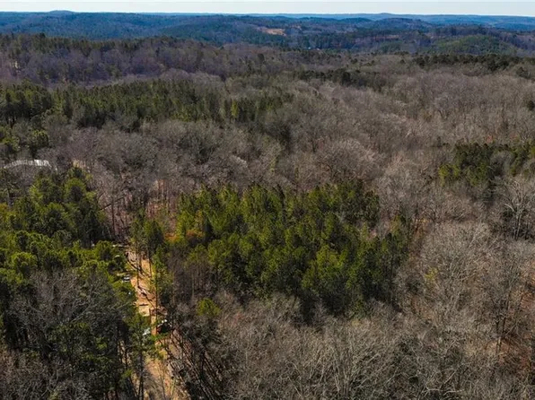 On Pete Path #1, Dallas, GA 30157