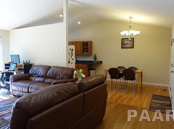 5th image of 2312 W Miners Dr