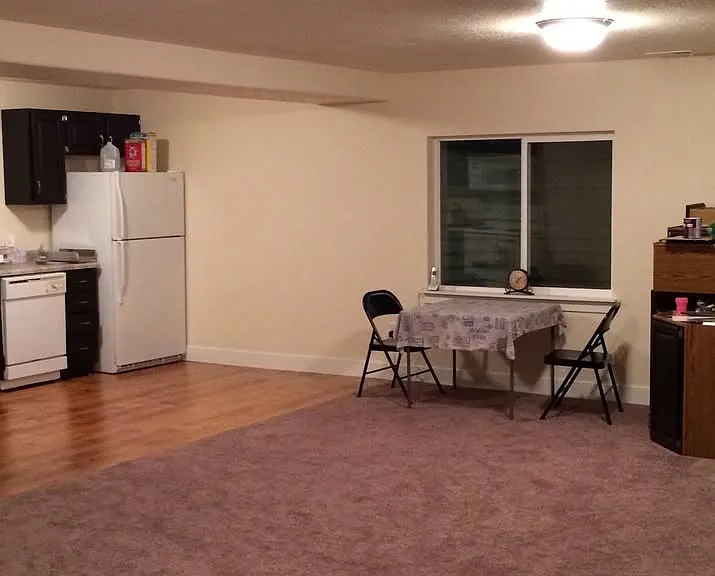 4216 E Inverness Ln — Photo 6