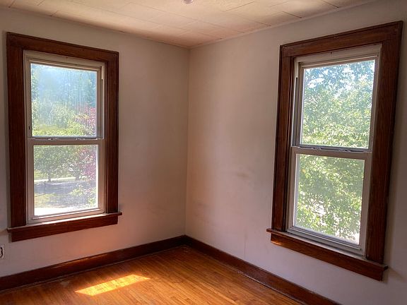 5th image of 2504 6th St #2