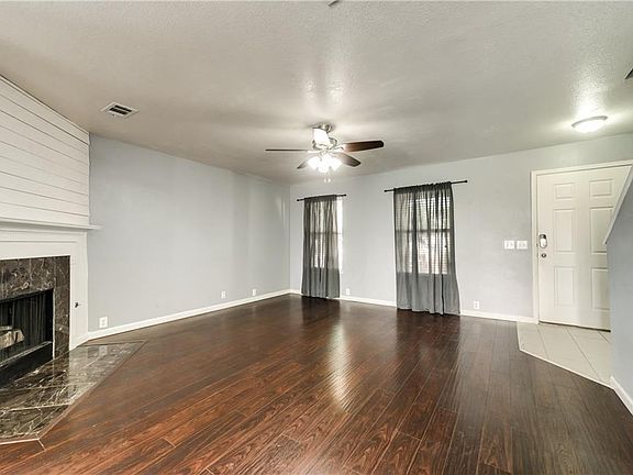 4th image of 8524 Minturn Dr