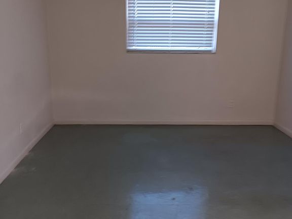 3rd image of 5620 26th Ave S APT B