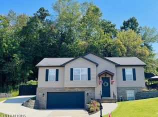 7819 Elkton Ln, Powell, TN 37849
