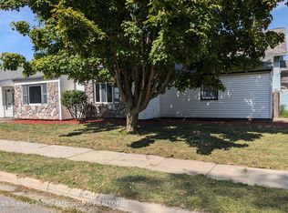 800 Cooper Ave, Lansing, MI 48910