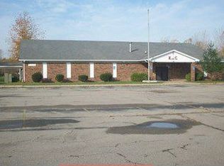 27600 Hall Rd, Flat Rock, MI 48134