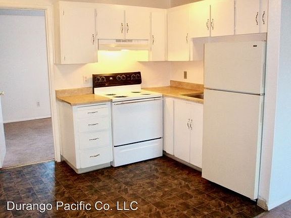 4th image of 1435 SE Oak St APT 17