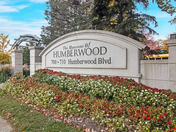 710 Humberwood Blvd, Toronto, ON