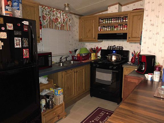 Kitchen new cabinets in shed