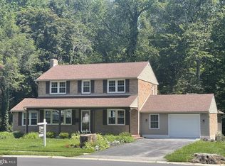 1221 Lakewood Dr, Wilmington, DE 19803