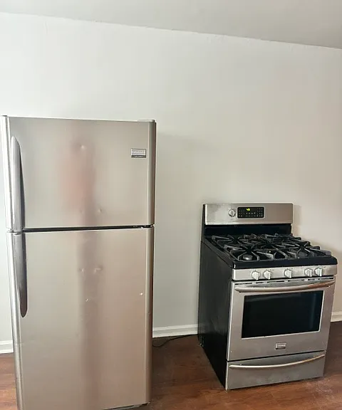 8658 Fayette St — Photo 9