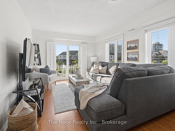 3rd image of 106 Aspen Springs Dr #301