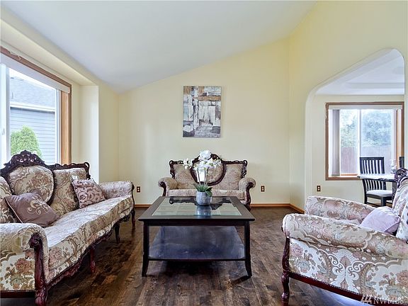 2nd image of 4561 44th St NE