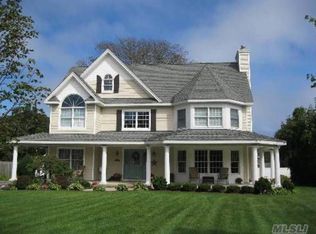 163 Kensington Ave, Bayport, NY 11705