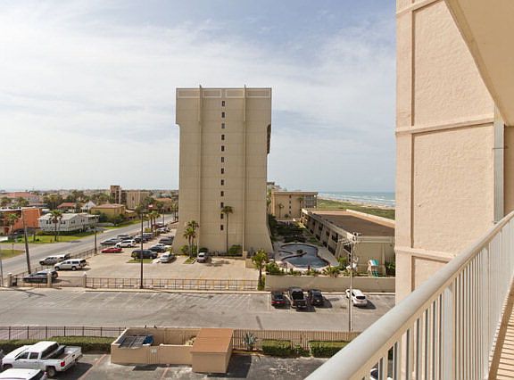 2nd image of 2000 Gulf Blvd #501