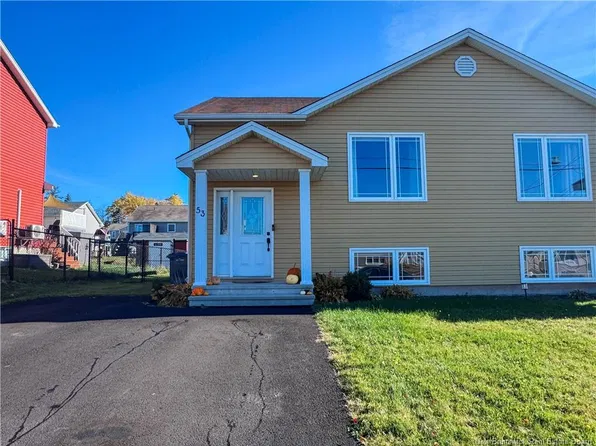 53 Tanya Cres, Moncton, NB E1E 4V3