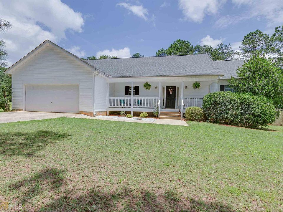 1st image of 207 Abigaile Ct