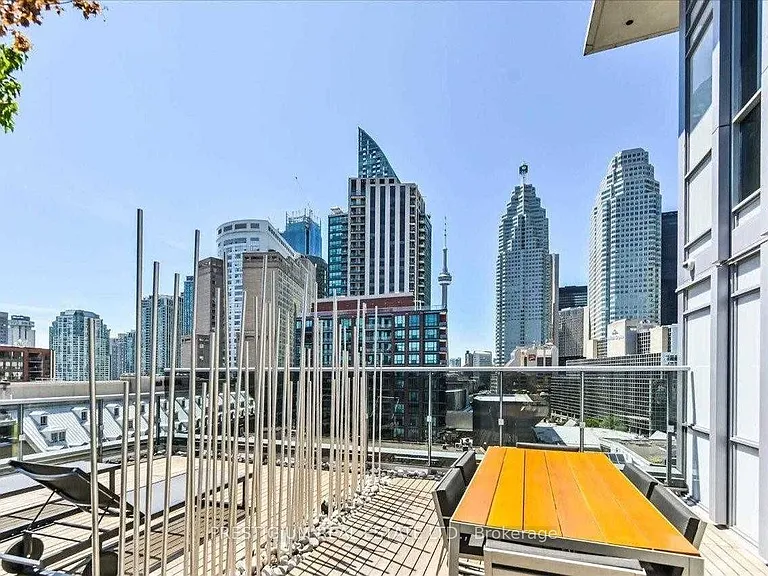 55 Front St E #201 — Photo 28