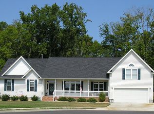 7 Gibbs Ct, Hampton, VA 23664