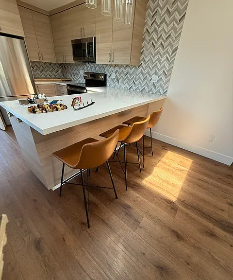 Breakfast bar