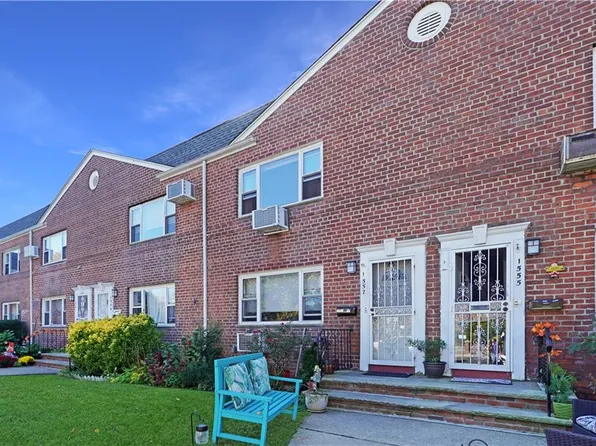 1557 Independence Ave #2B, Brooklyn, NY 11228