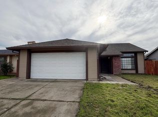 8280 Summer Falls Cir, Sacramento, CA 95828