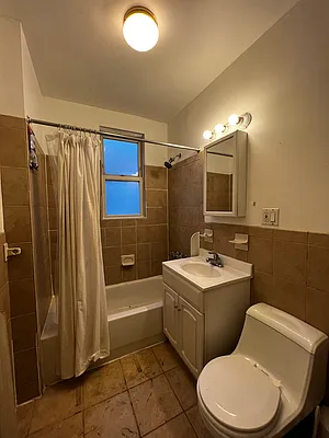 Rented by Compass | media 7