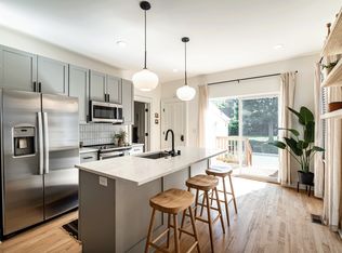 1668 N Marshall St, Milwaukee, WI 53202