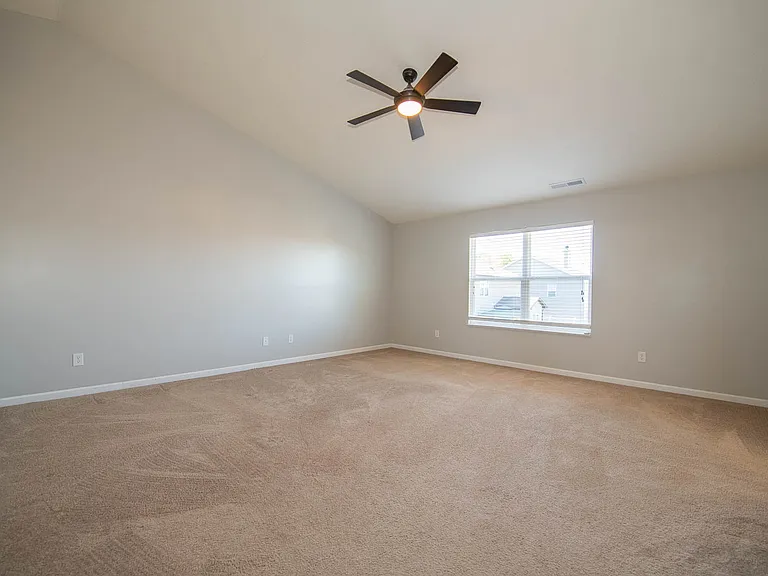 17162 Petersfield Ln — Photo 13