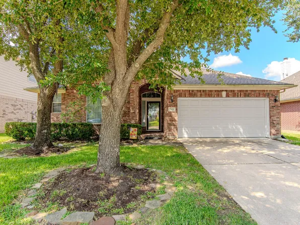 7823 Blue Stream Ct, Houston, TX 77041