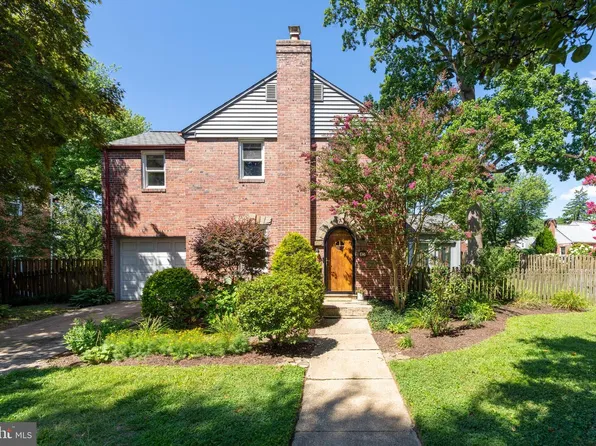 12 Dunmore Rd, Catonsville, MD 21228