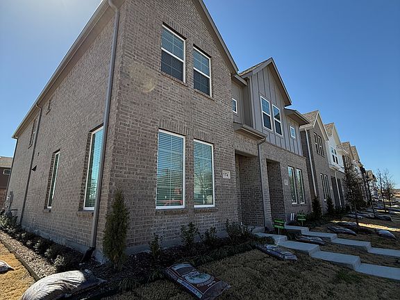 2nd image of 5374 Springlake Pkwy