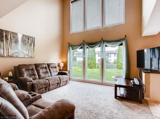 1812 Fairway Dr #1812, Hudson, WI 54016