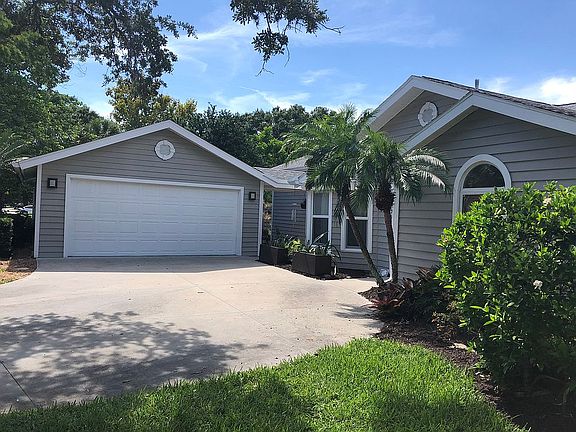 Front with Garage
