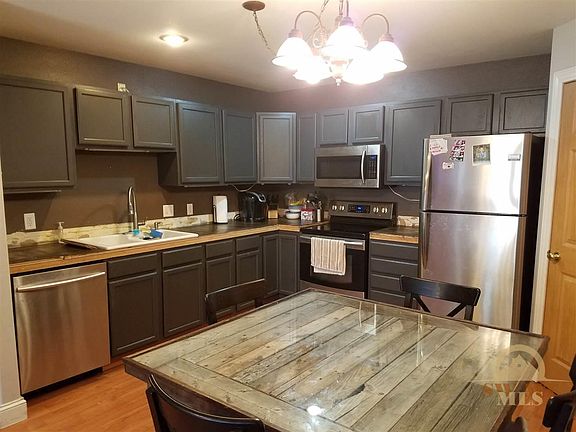 4th image of 31 N Shore Dr APT 4