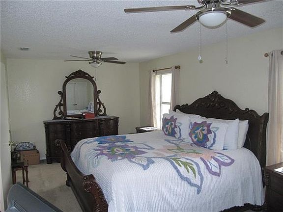5th image of 4219 Wingrove Dr