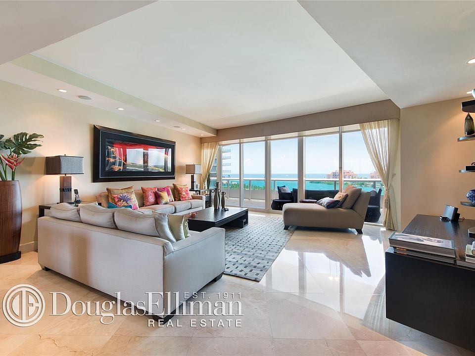 1st image of 1000 S Pointe Dr APT 1004