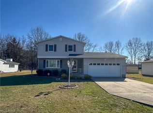 4363 Timberbrook Dr, Canfield, OH 44406
