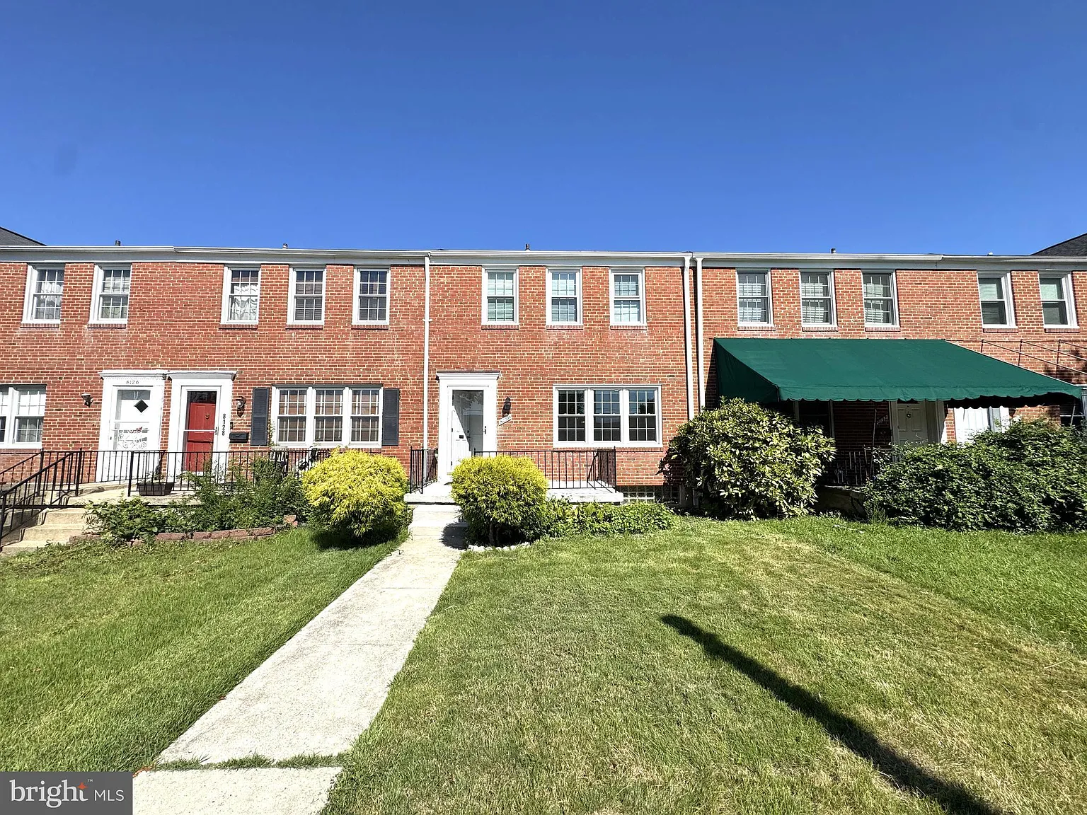 3 bed, 1580 sqft, $2,750 — Photo 3
