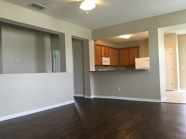 4542 Gallberry Ct — Photo 6