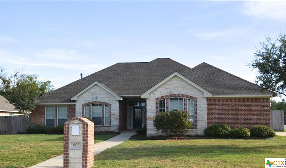 1st image of 605 Arbor Cv