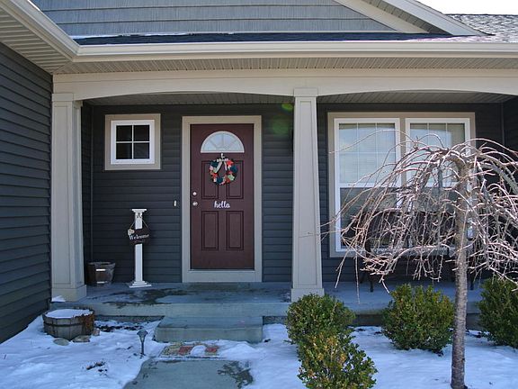4th image of 8850 Nature Meadows Ct NE