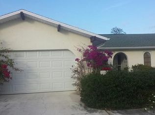 9 Felicia Ct, Palm Coast, FL 32137