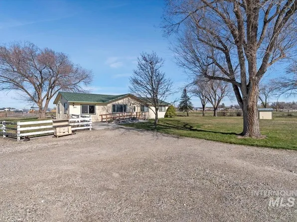 3011 Toms Cabin Rd, Emmett, ID 83617