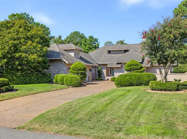 137 Roger Smith, Williamsburg, VA 23185