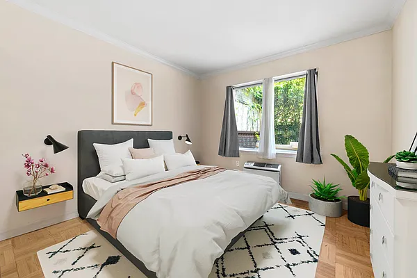 Rented by Compass | media 6