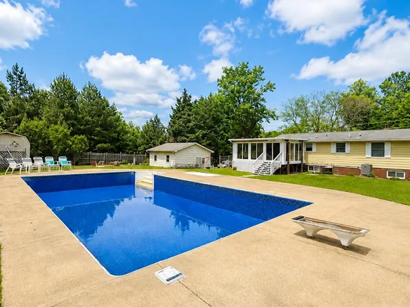 11995 Rousby Hall Rd, Lusby, MD 20657