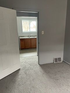 4th image of 26985 W Outer Dr