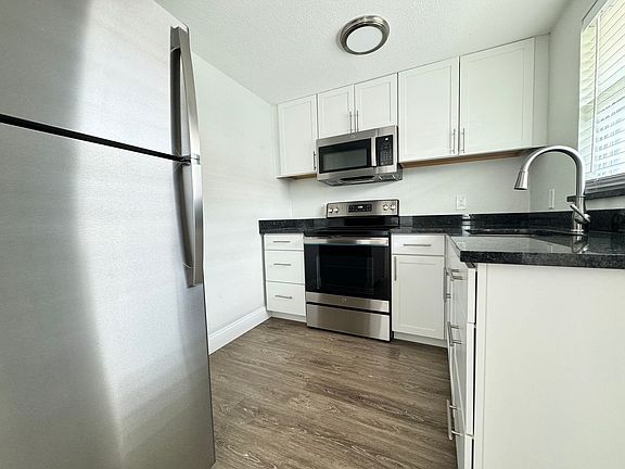 3rd image of 45 & 55 W Fray St #8