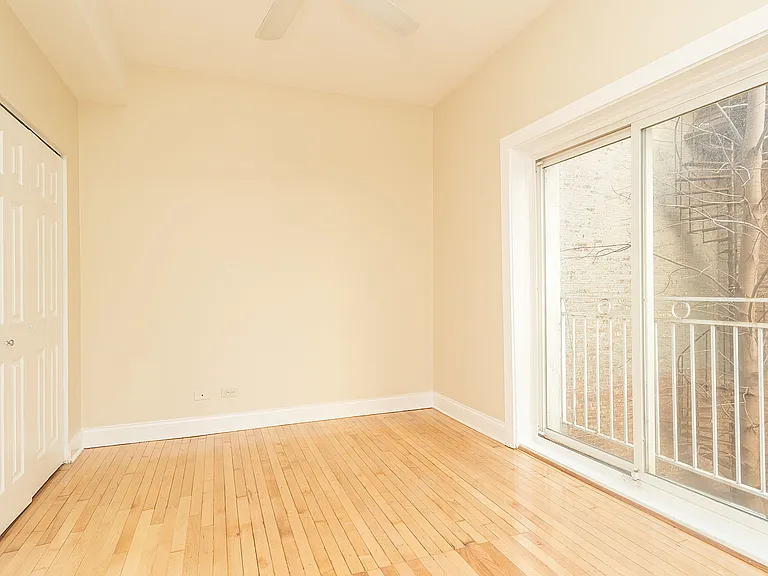 1234 N Dearborn Pkwy #1F — Photo 9