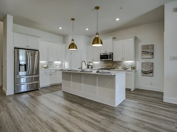 613 Cloverleaf Dr, Wylie, TX 75098